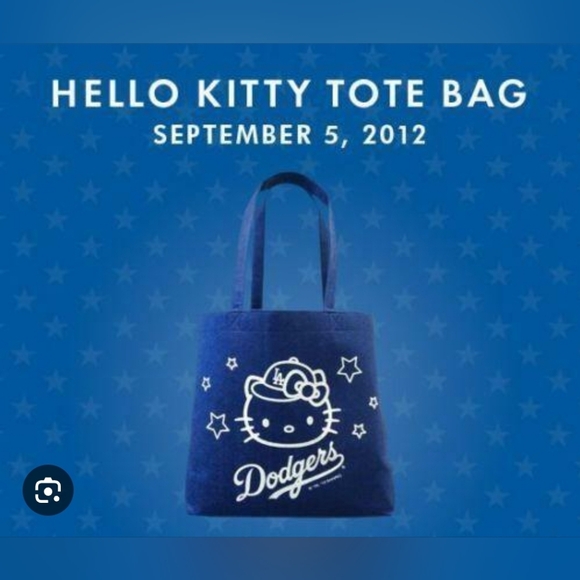 Hello KITTY Collectables - Picture 11 of 11